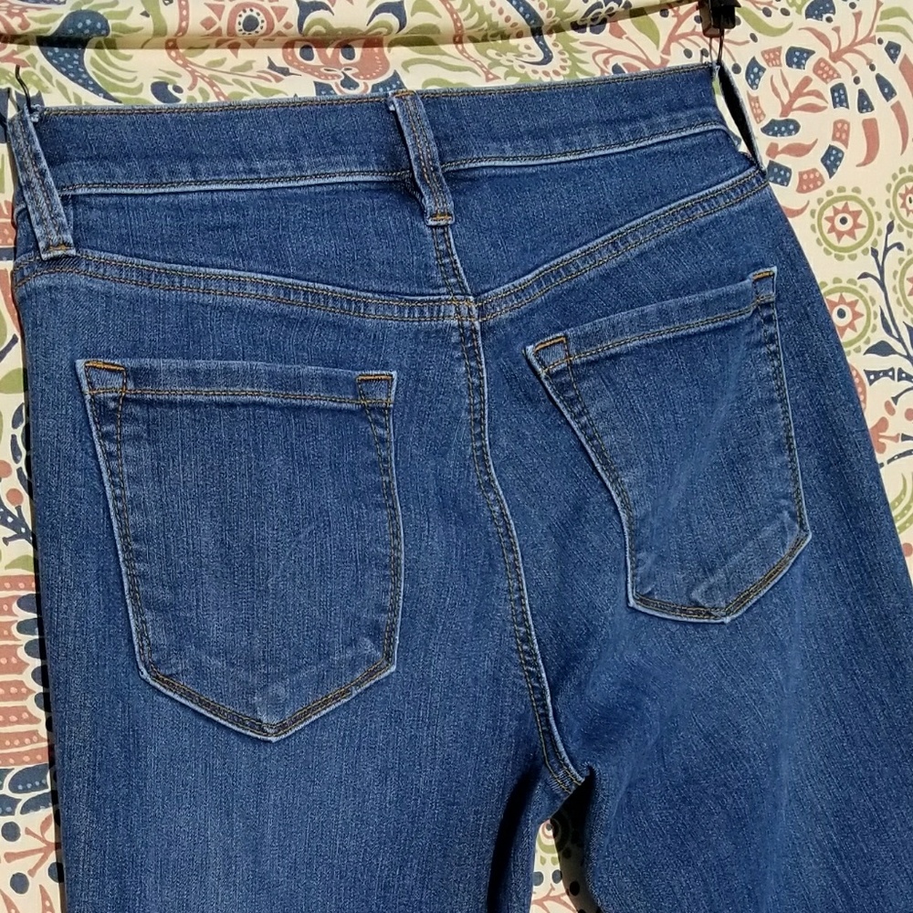 Ann Taylor Loft jeans - Picture 3 of 6